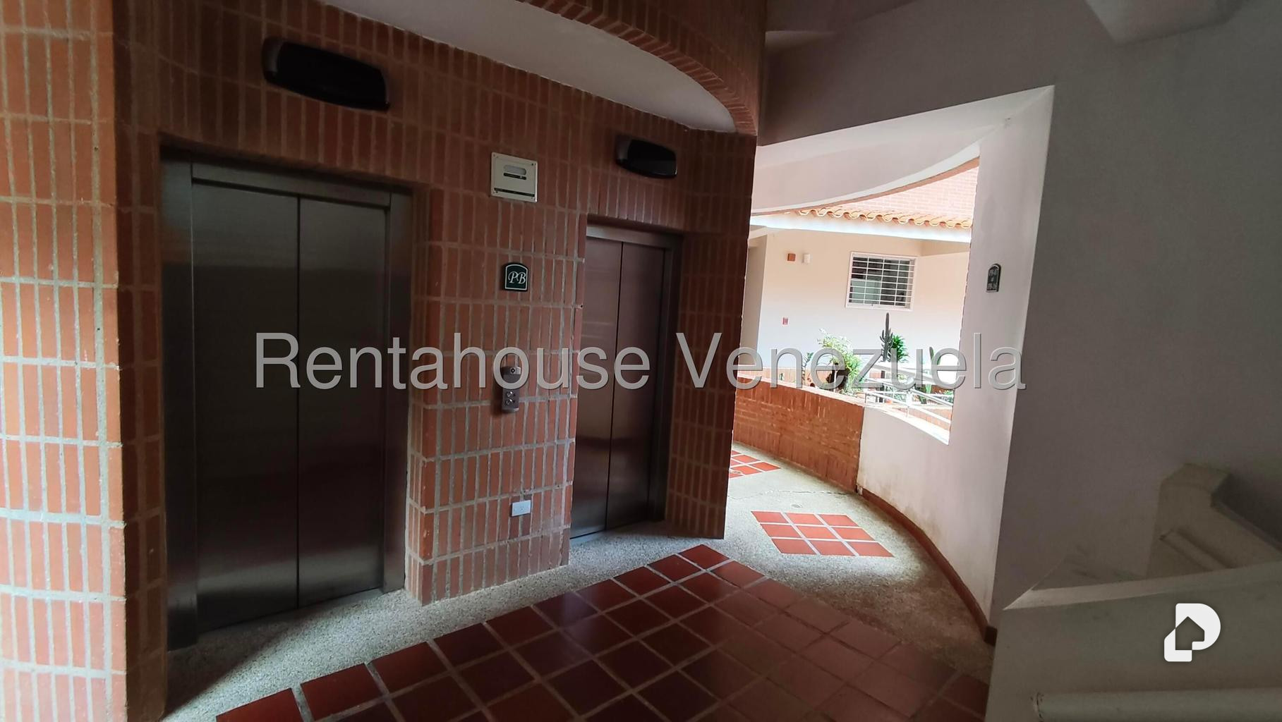 Apartamento en Oripoto, Caracas – 4