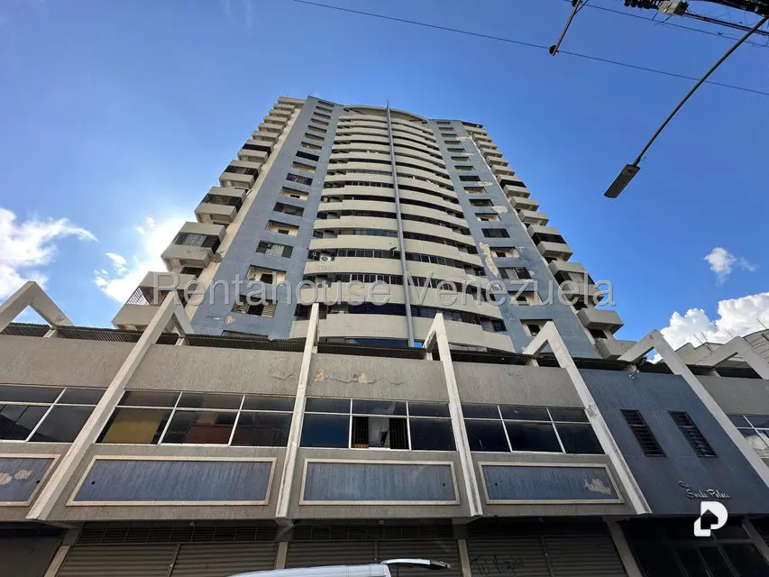 Apartamento en Zona centro, Maracay – 24