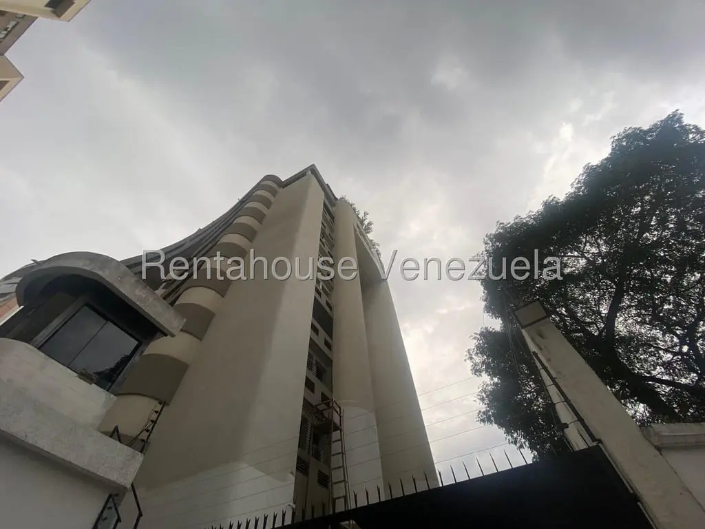 Apartment in Sabana Larga, Valencia - 1
