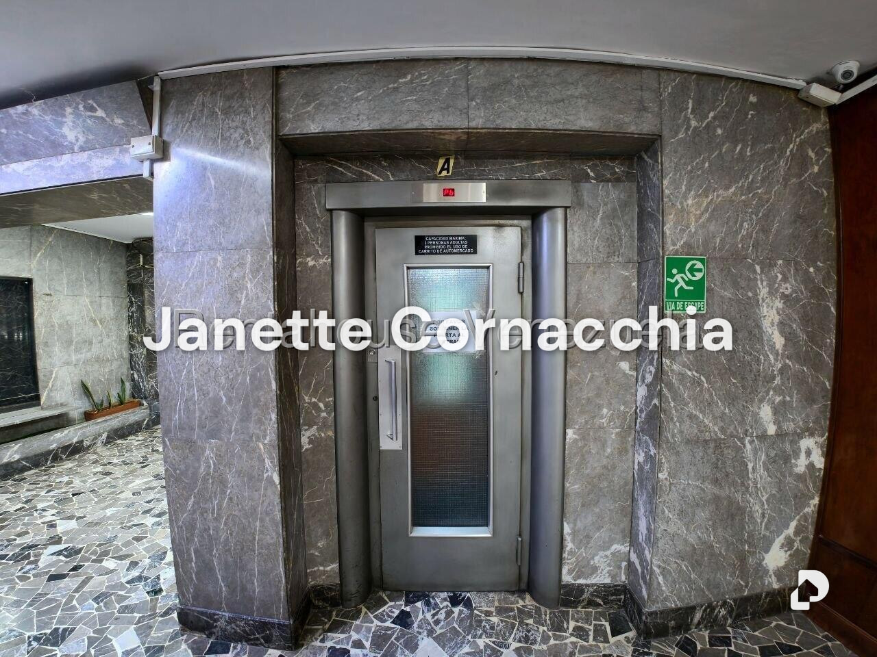 Apartamento en Altamira, Caracas – 23