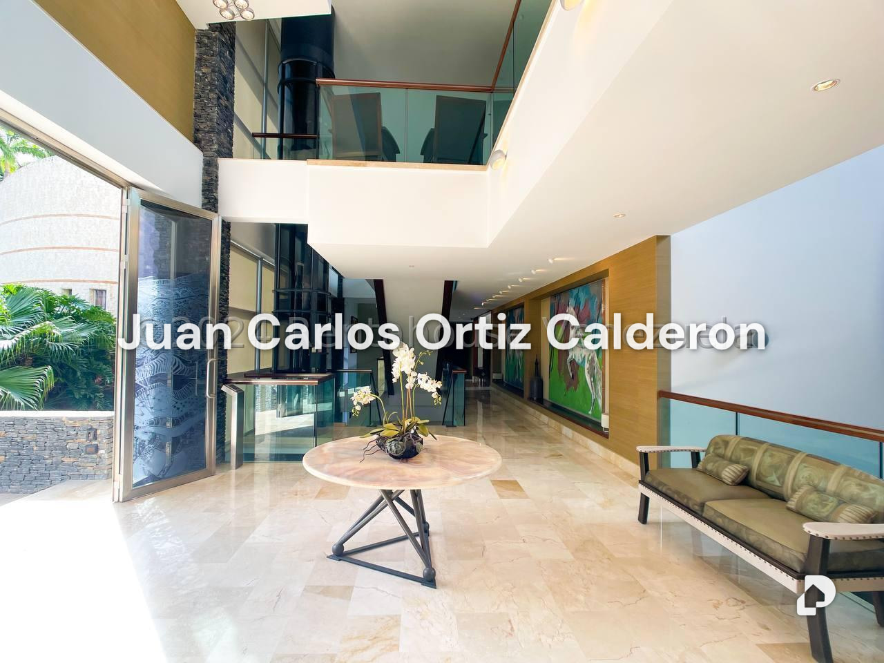 Casa en La Trinidad, Caracas – 8
