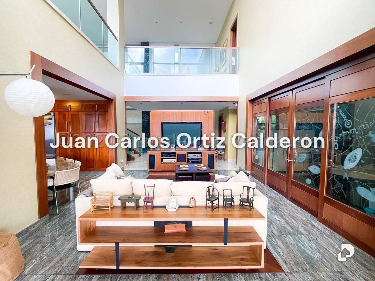 Casa en La Trinidad, Caracas – 25