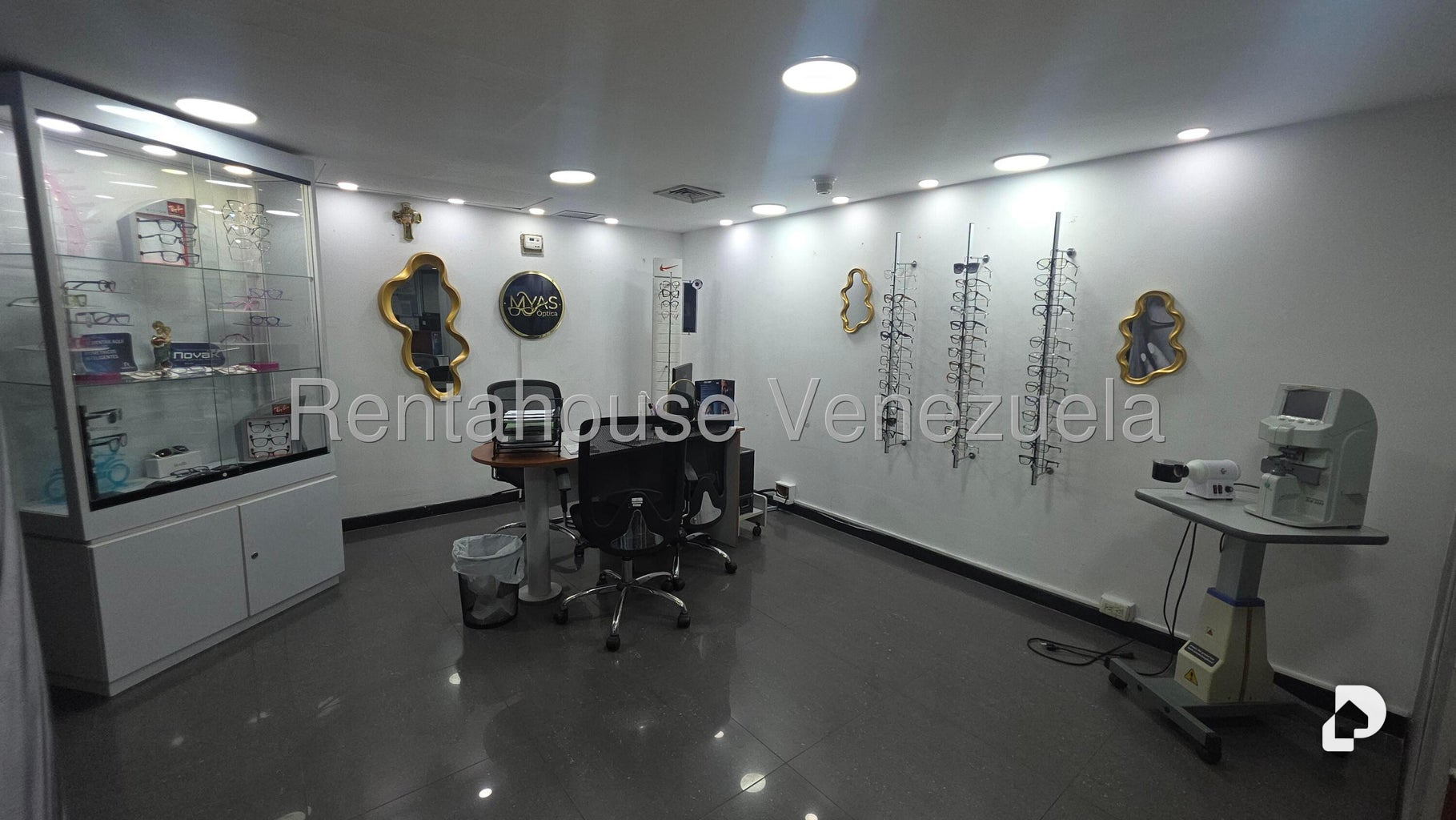 Local comercial en Parroquia Catedral, Caracas – 9