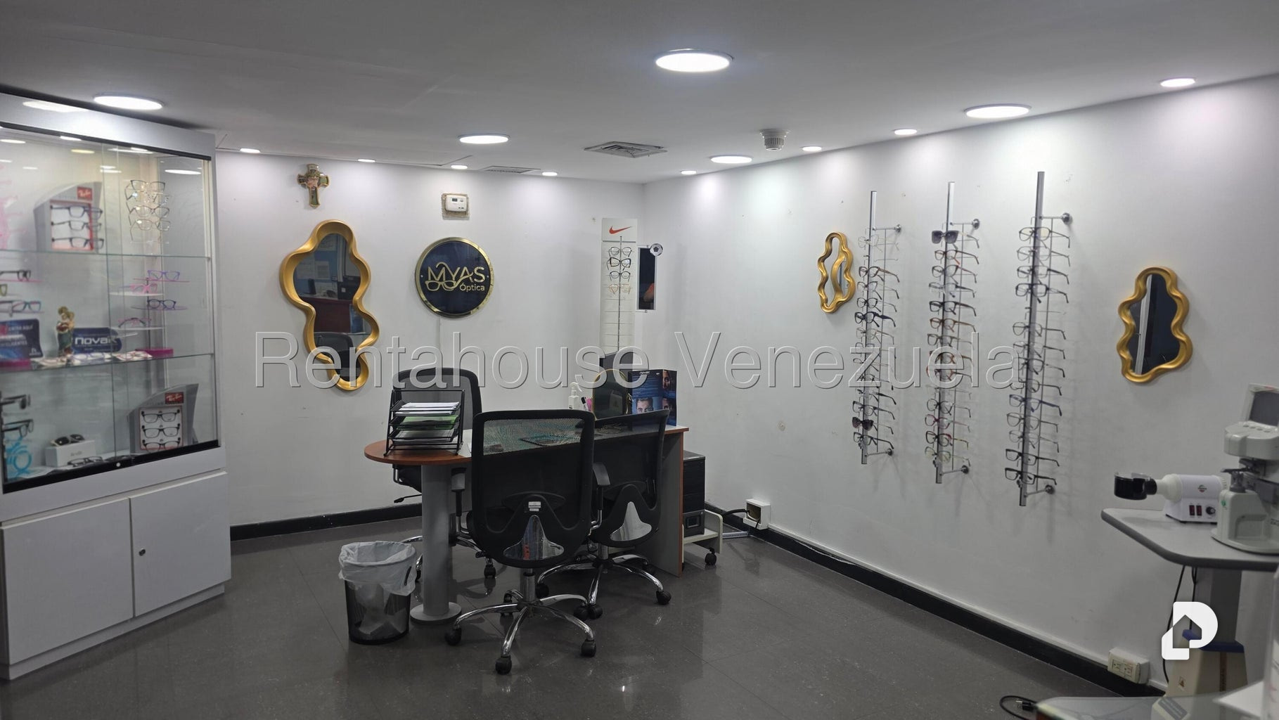 Local comercial en Parroquia Catedral, Caracas – 8