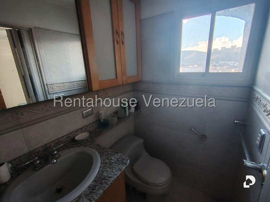 Apartamento en El Paraíso, Caracas – 14