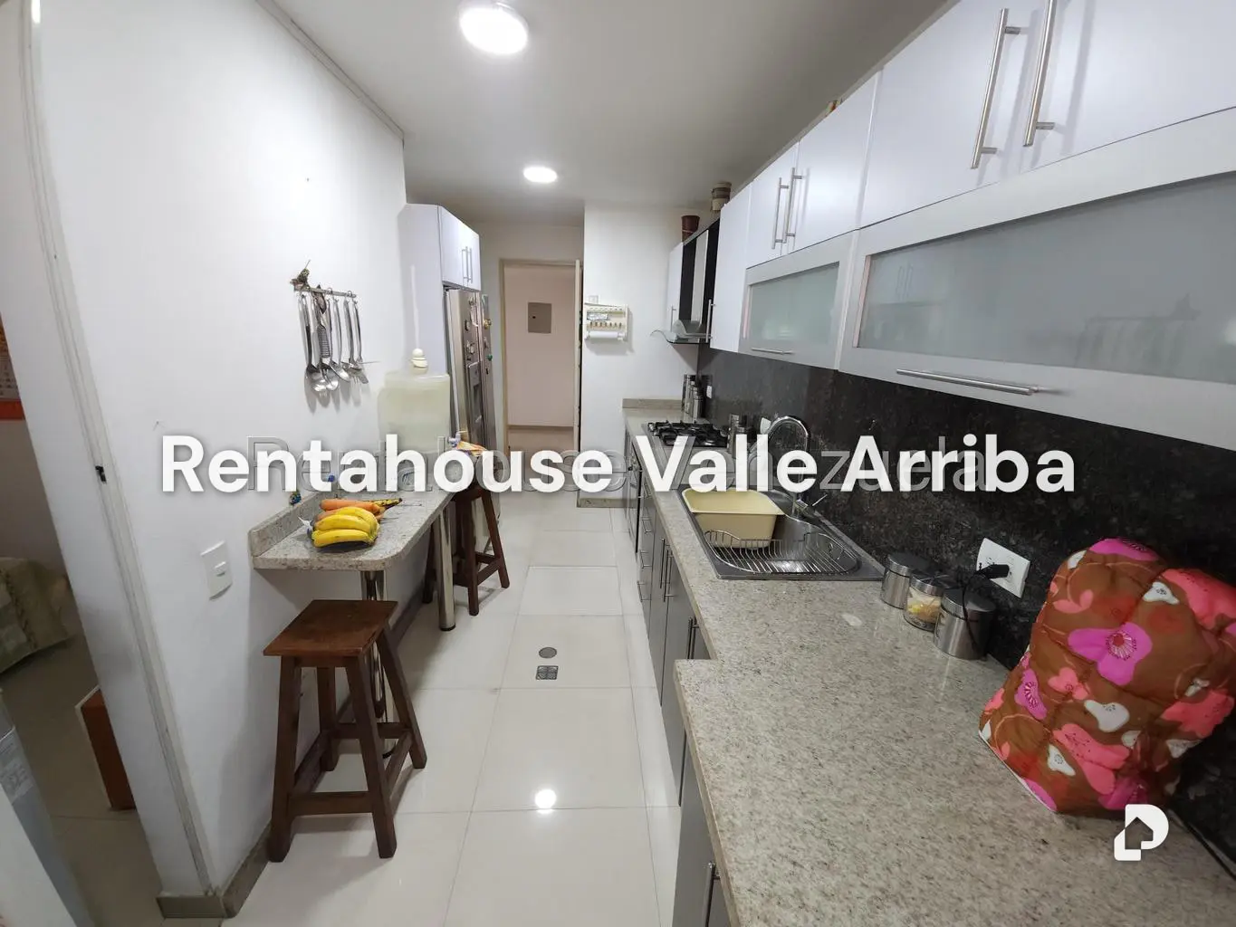 Apartamento en Los Dos Caminos, Caracas – 12