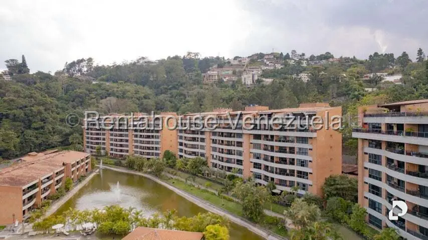Apartamento en La Lagunita Country Club, Caracas – 1