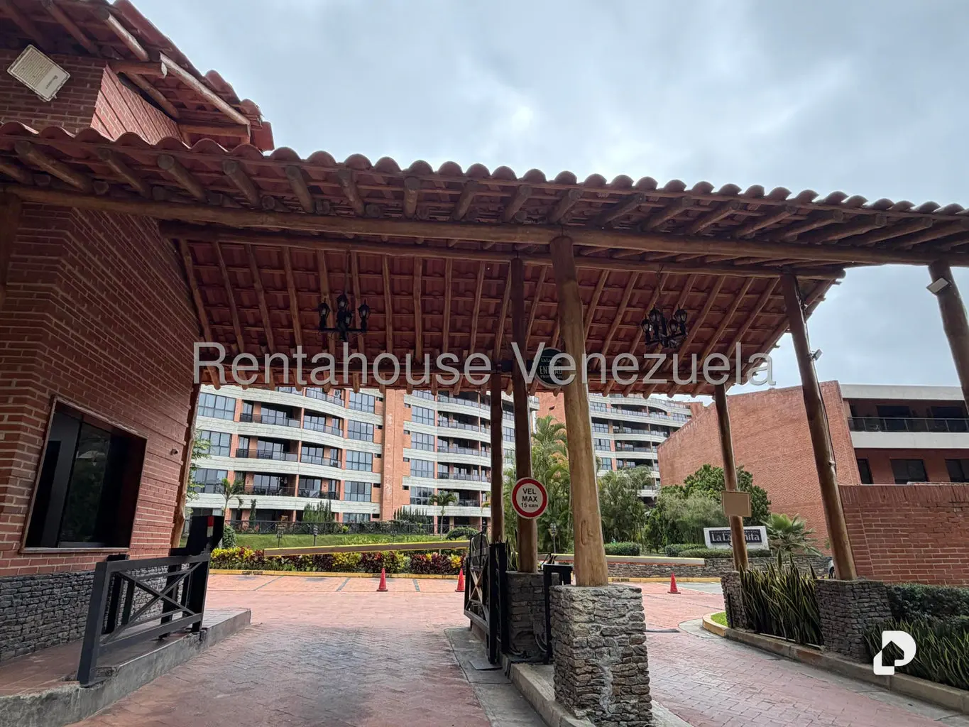Apartamento en La Lagunita Country Club, Caracas – 24