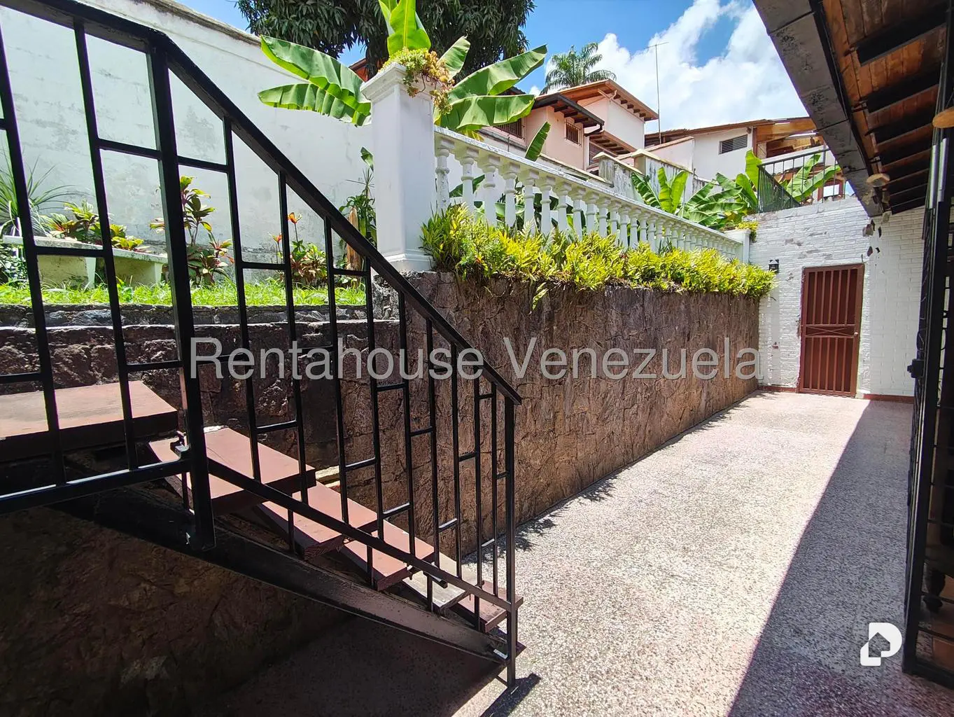 House in Prados del Este, Caracas – 18