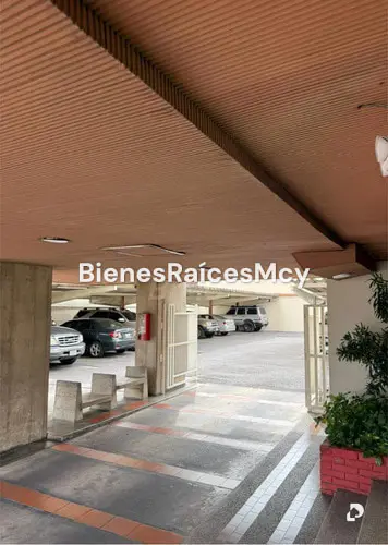Apartamento en Andrés Bello, Maracay – 27