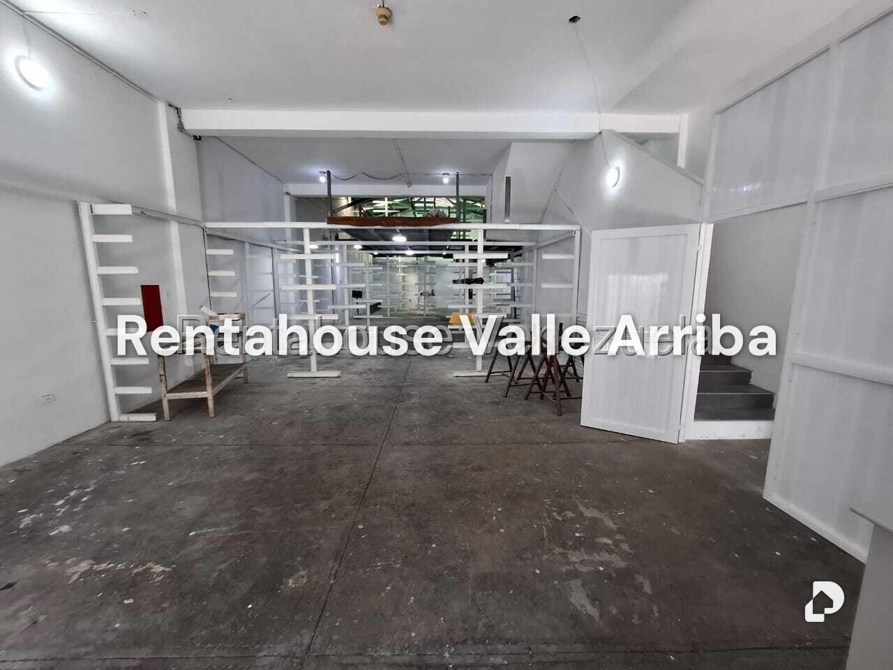 Local comercial en Cementerio, Caracas – 13