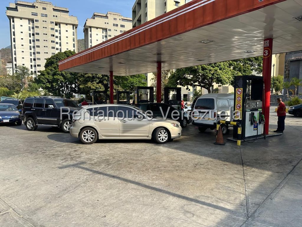 Local comercial en Terrazas del Ávila, Caracas - 1