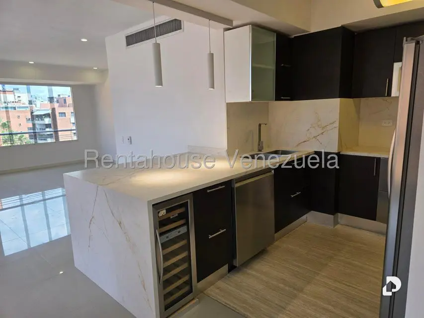 Apartamento en Campo Alegre, Caracas – 4