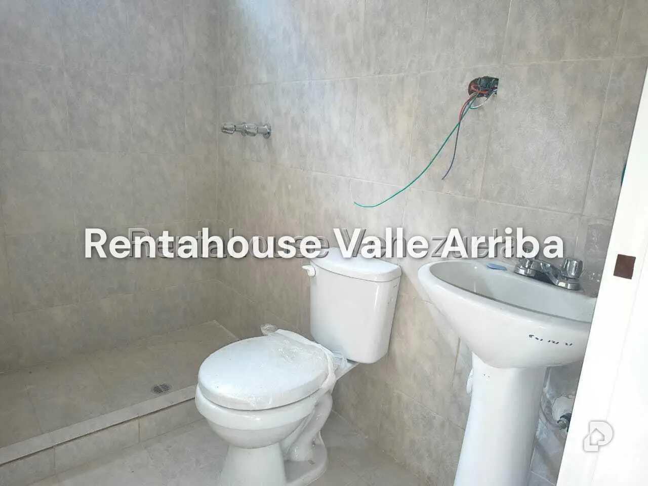 Apartamento en Los Naranjos (del Cafetal), Caracas – 13