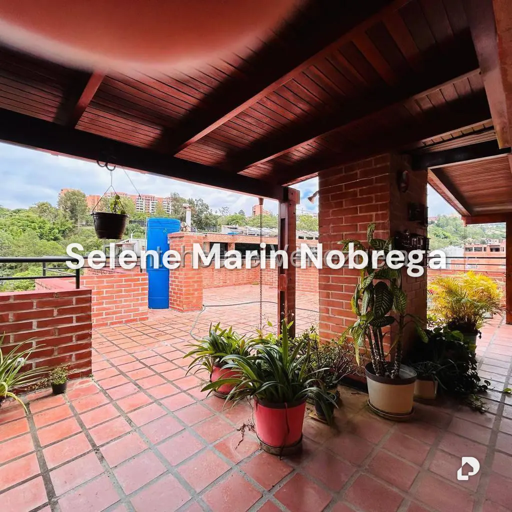 Apartamento en Las Esmeraldas, Caracas – 12