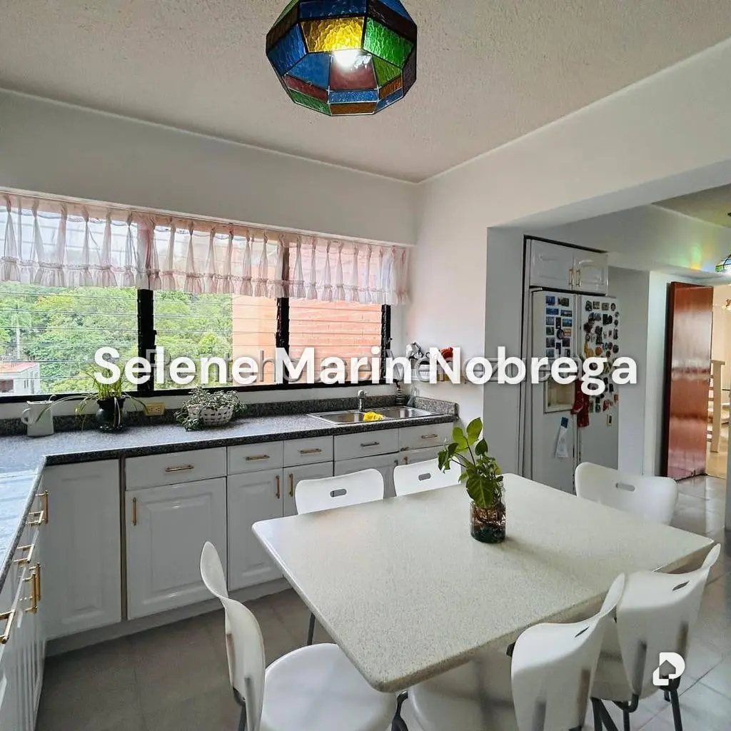 Apartamento en Las Esmeraldas, Caracas – 23