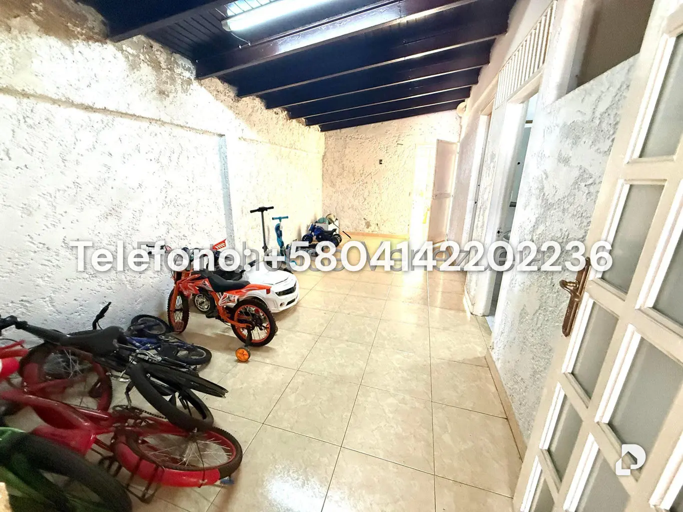 Casa en El Cafetal, Caracas – 27
