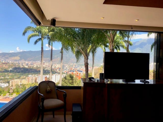 Apartamento en Colinas de Tamanaco, Caracas - 1