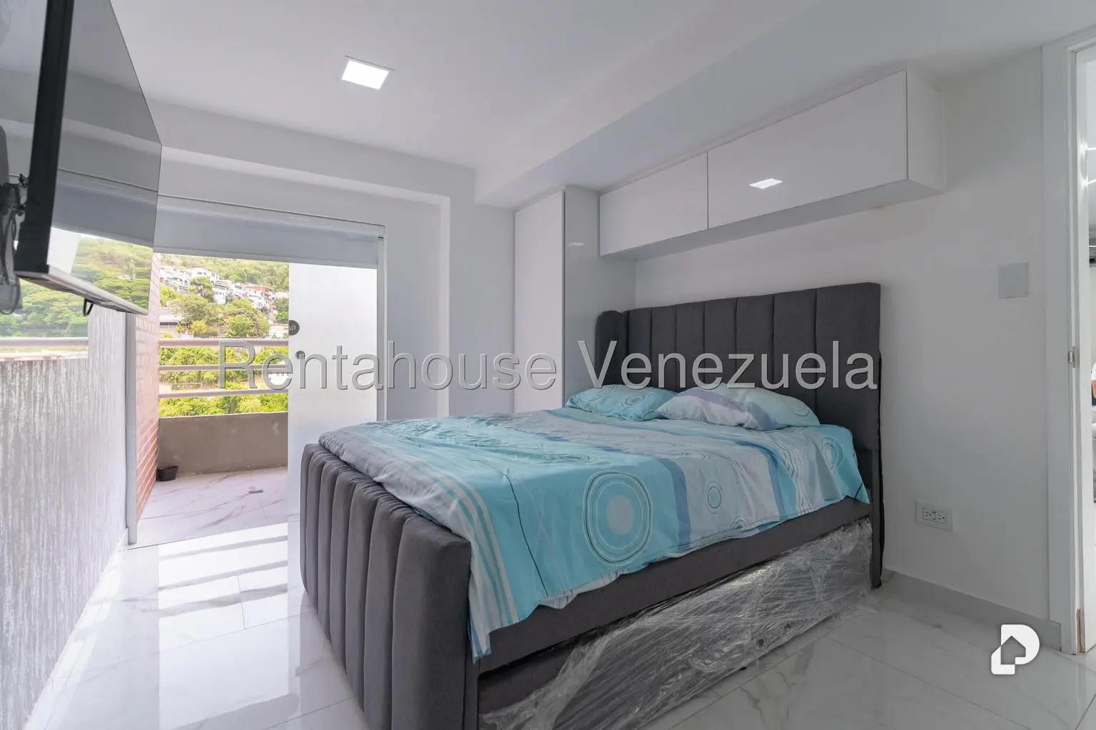 Apartamento en Colinas de Los Chaguaramos, Caracas – 23