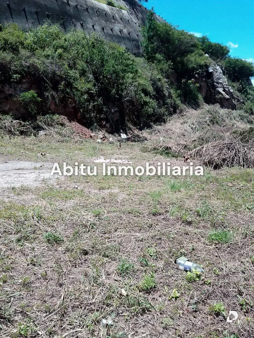 Terreno en Lomas de Prados del Este, Caracas – 5
