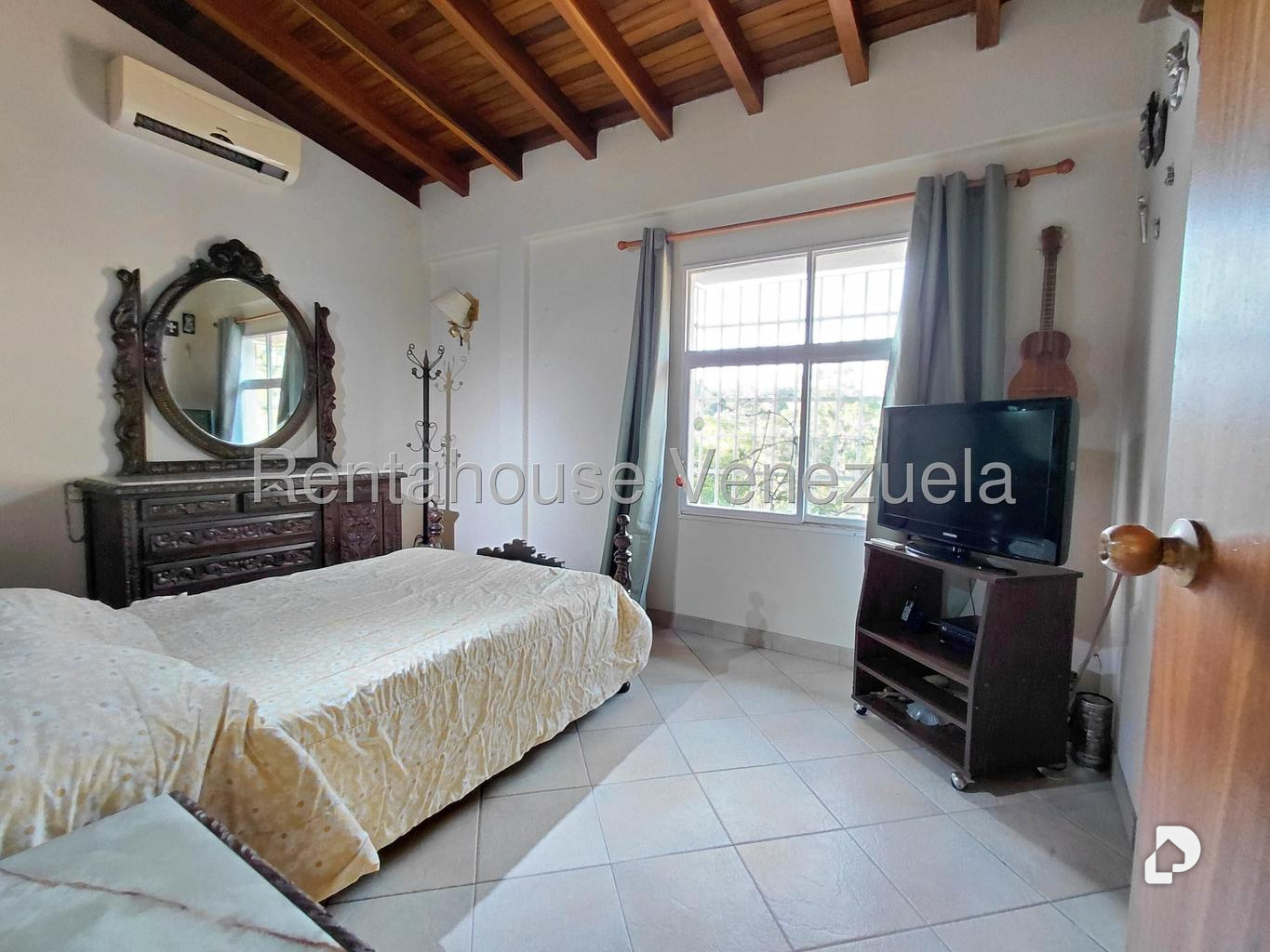 Casa en Lomas De La Trinidad, Caracas
