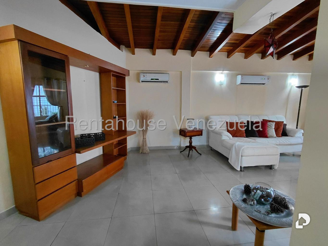 Casa en Lomas De La Trinidad, Caracas