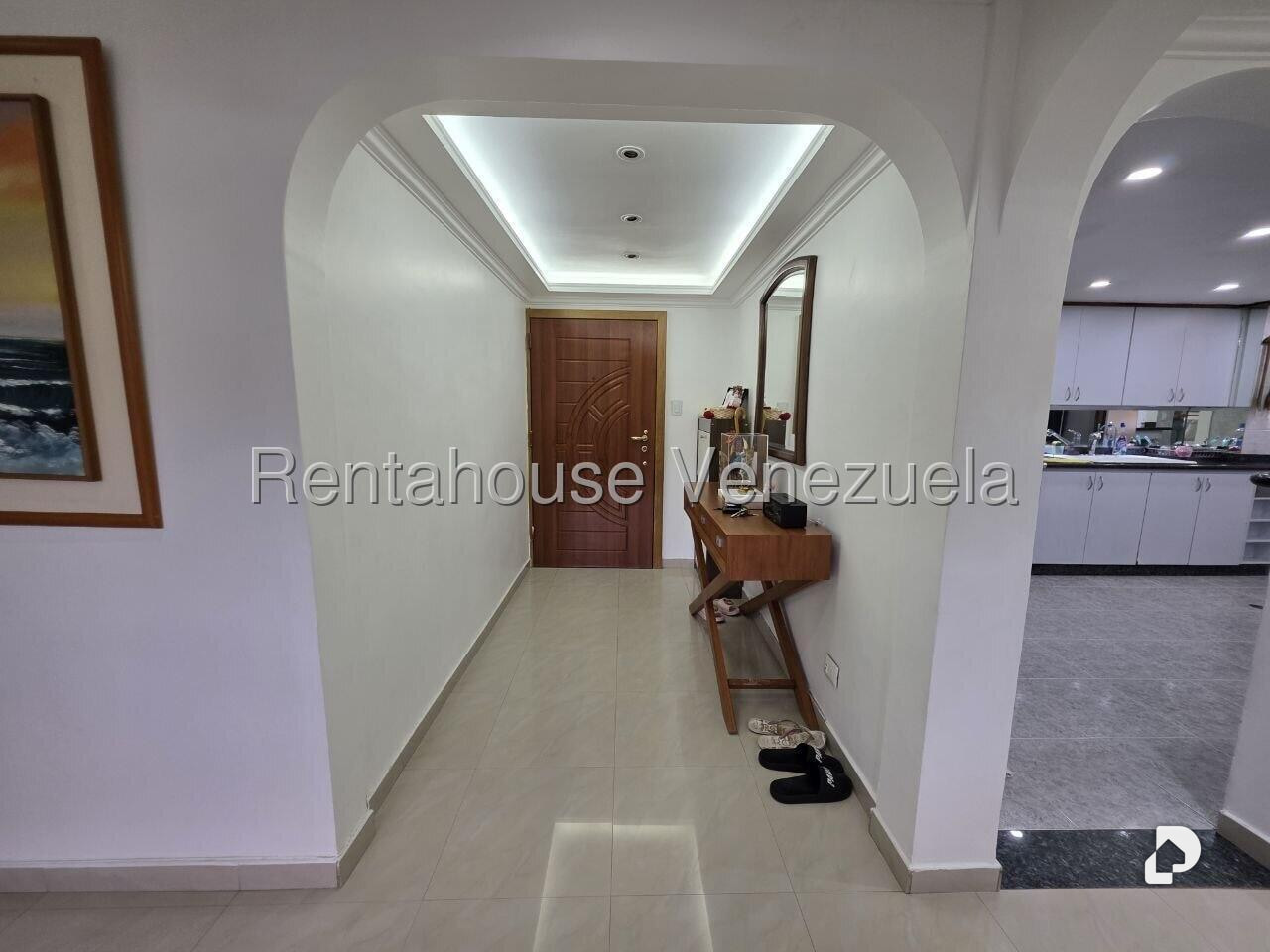 Apartamento en Macaracuay, Caracas – 2