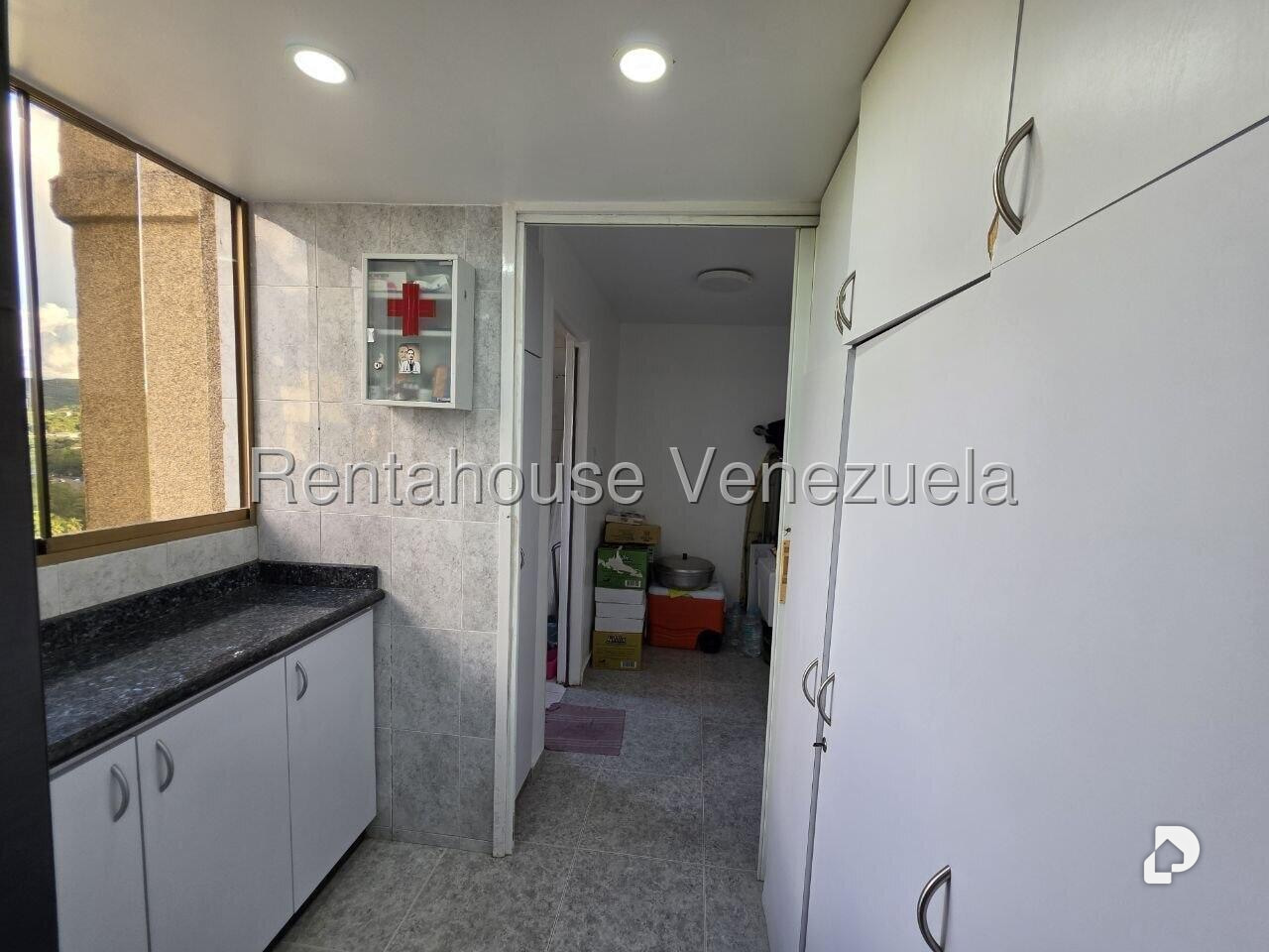 Apartamento en Macaracuay, Caracas – 18