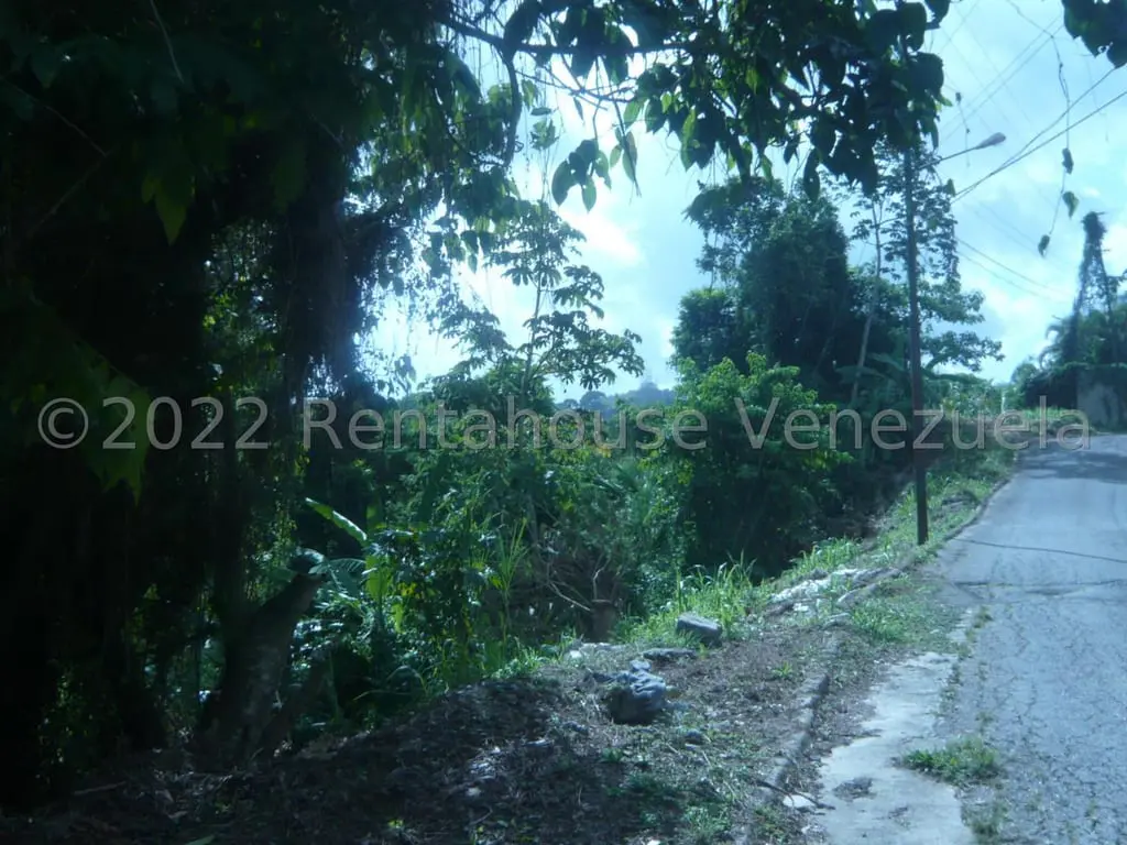 Land in La Unión, Caracas - 1