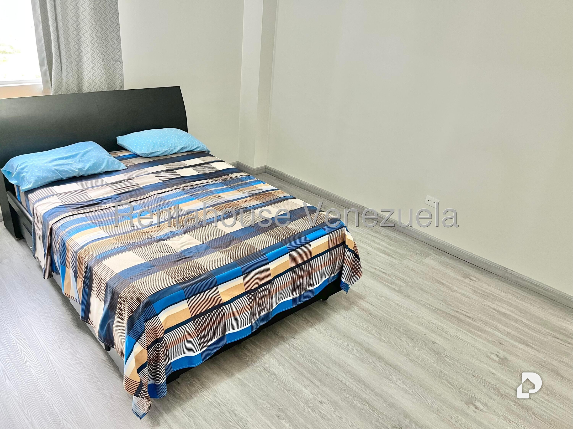 Apartamento en La Florida, Caracas – 14