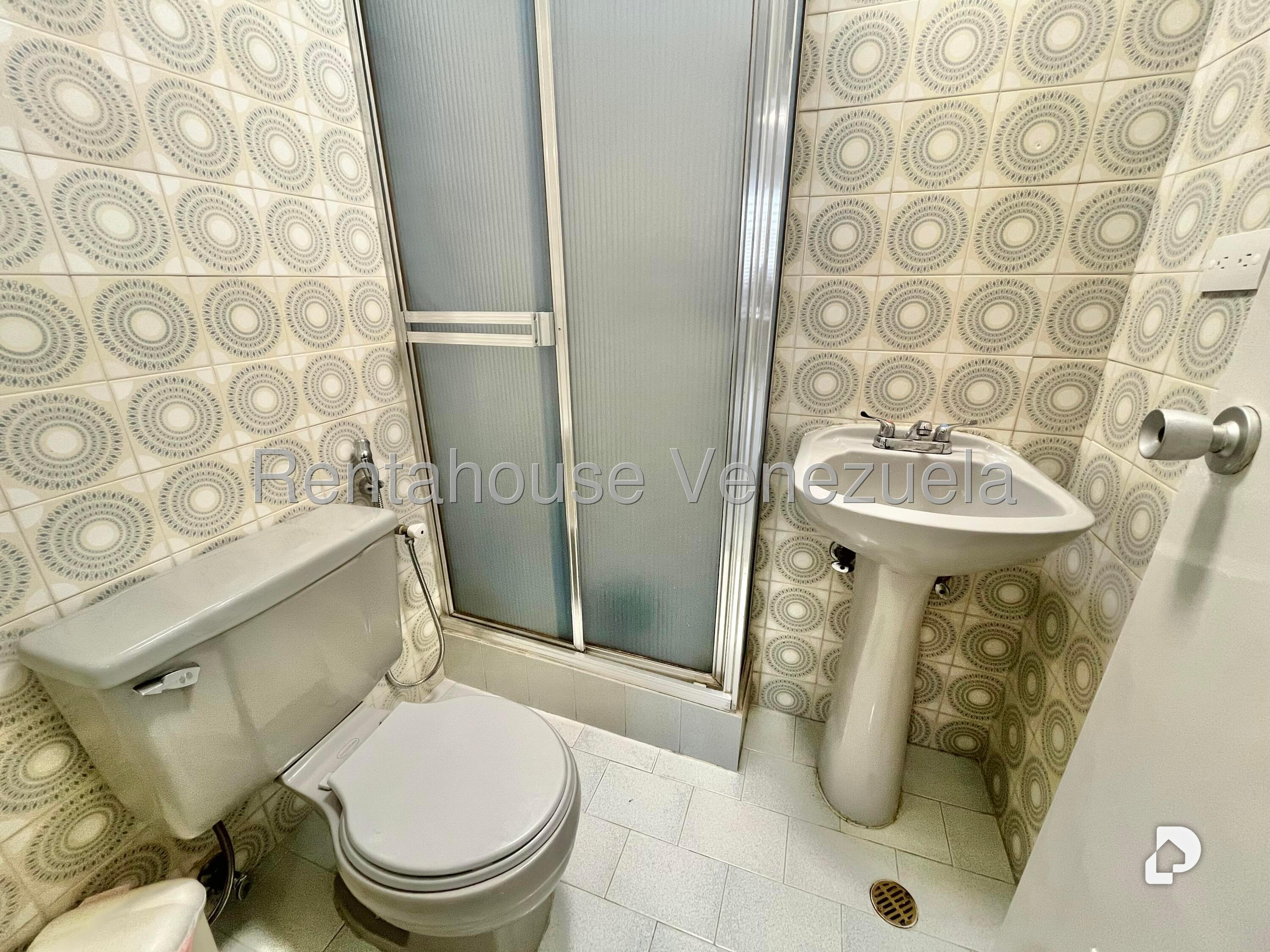Apartamento en La Florida, Caracas – 19