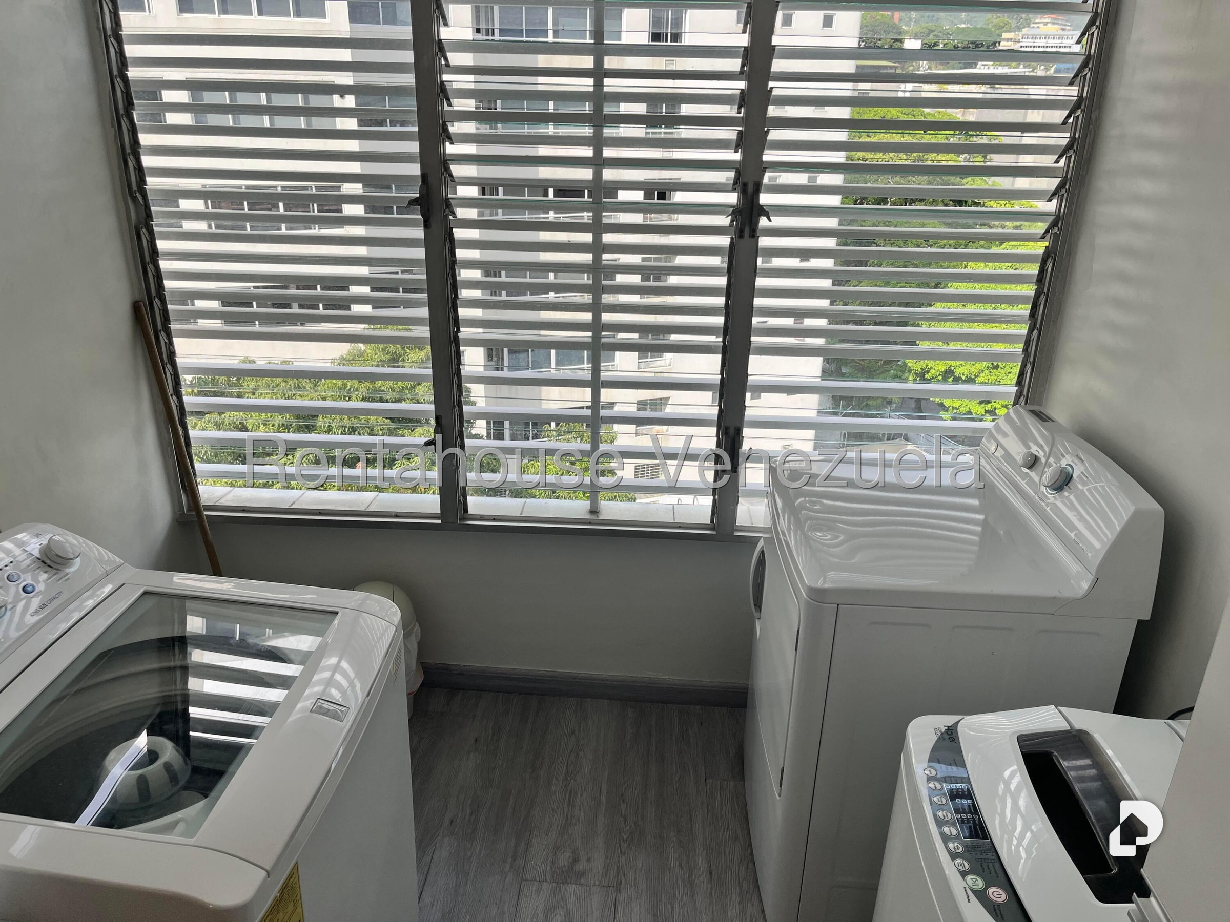 Apartamento en La Florida, Caracas – 21