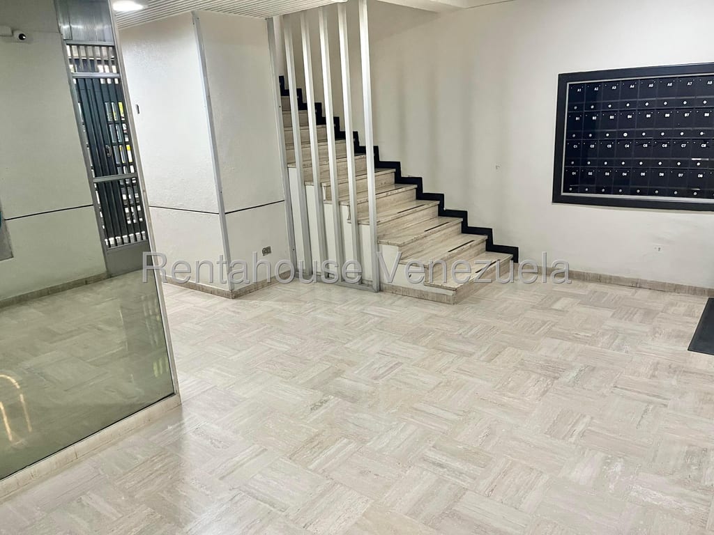 Apartamento en La Florida, Caracas - 1