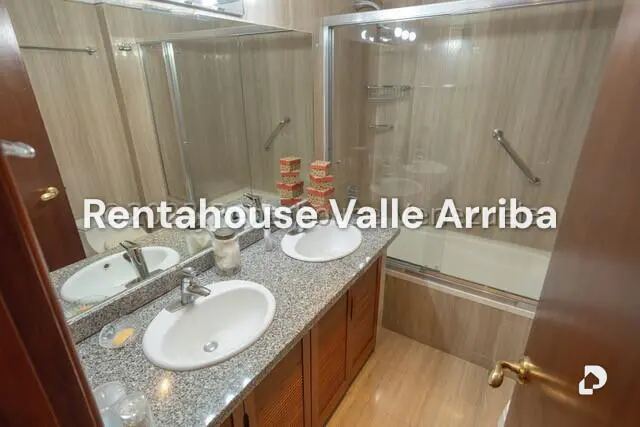 Apartamento en Lomas de La Lagunita, Caracas – 27