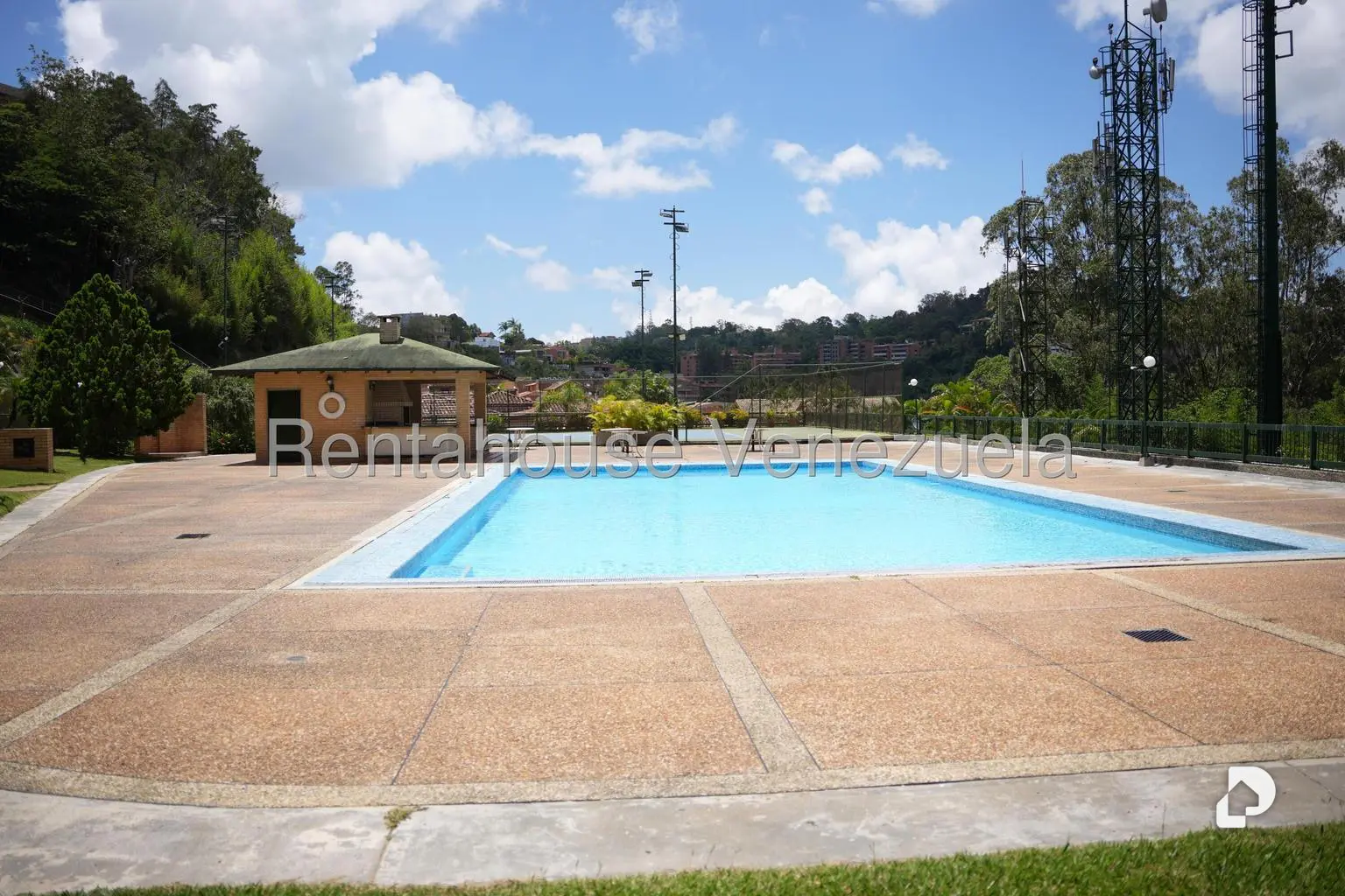 Apartamento en Los Naranjos (del Cafetal), Caracas