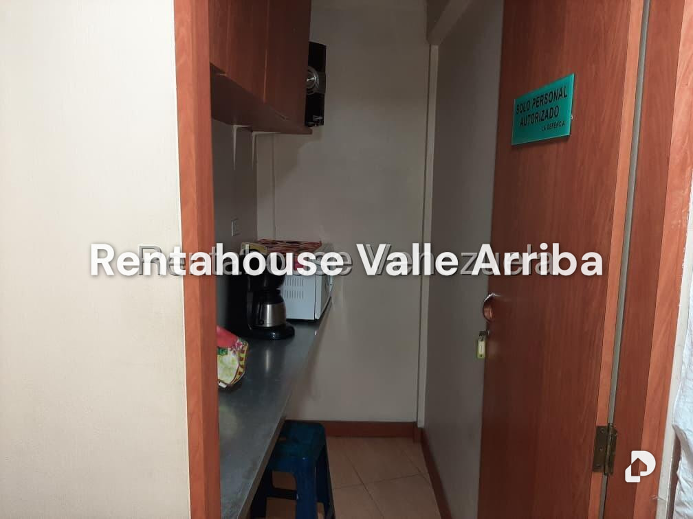Local comercial en Los Palos Grandes, Caracas – 16