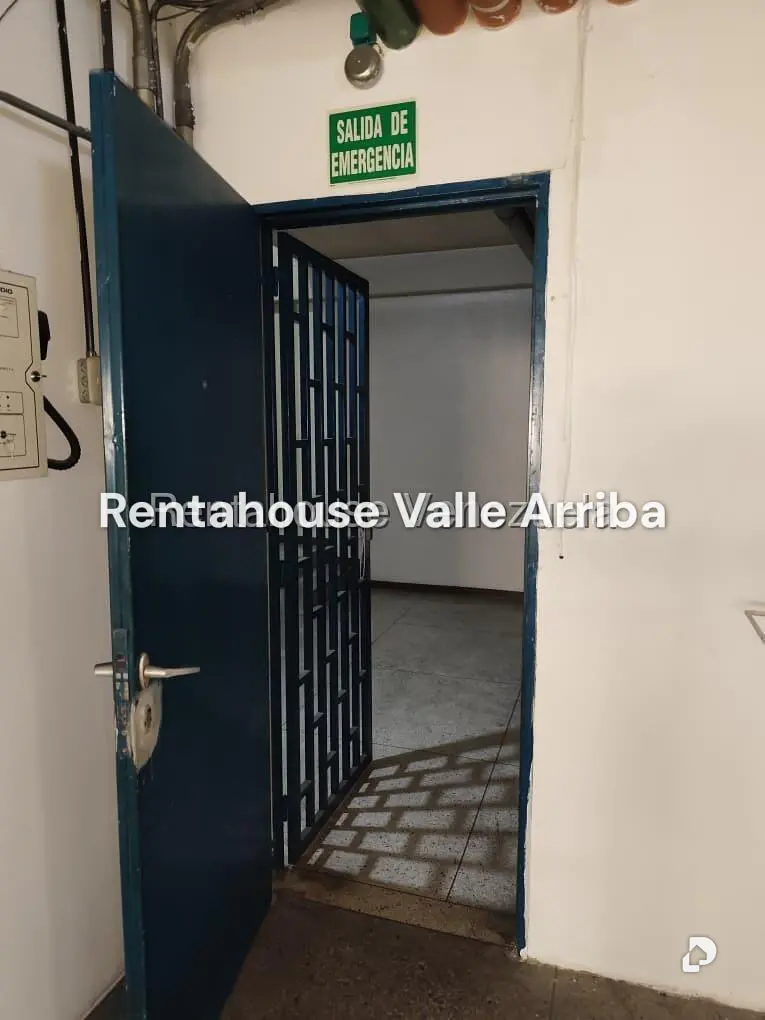 Local comercial en El Recreo, Caracas – 26