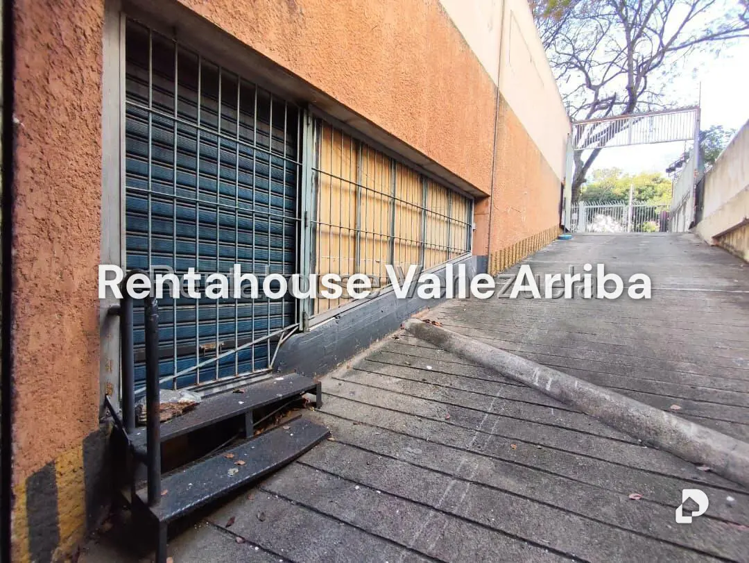 Local comercial en El Recreo, Caracas – 30