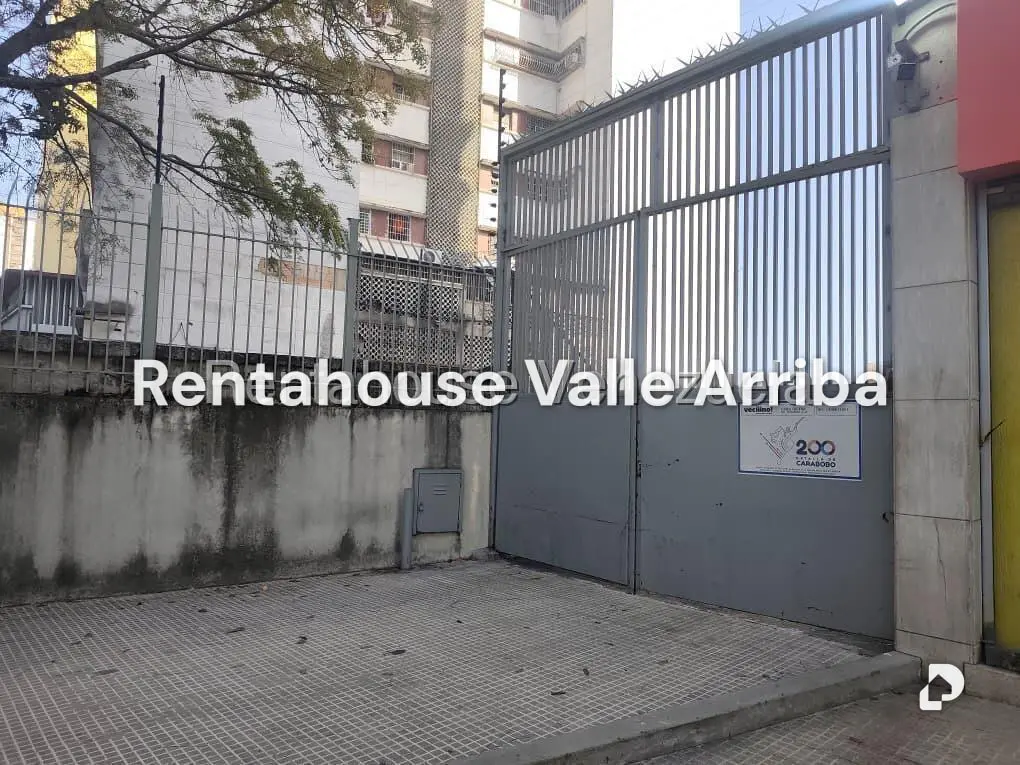 Local comercial en El Recreo, Caracas – 2