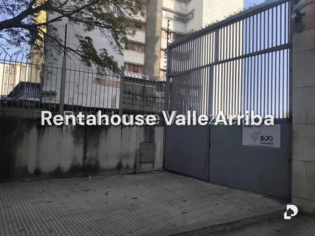 Local comercial en El Recreo, Caracas – 1