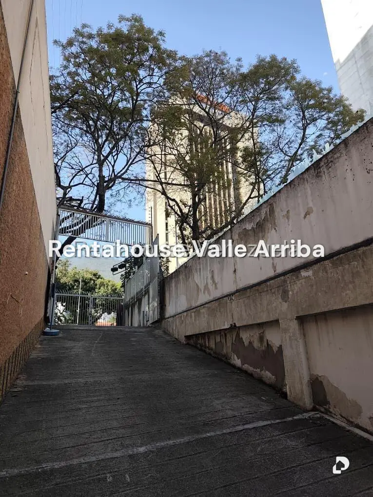 Local comercial en El Recreo, Caracas – 8