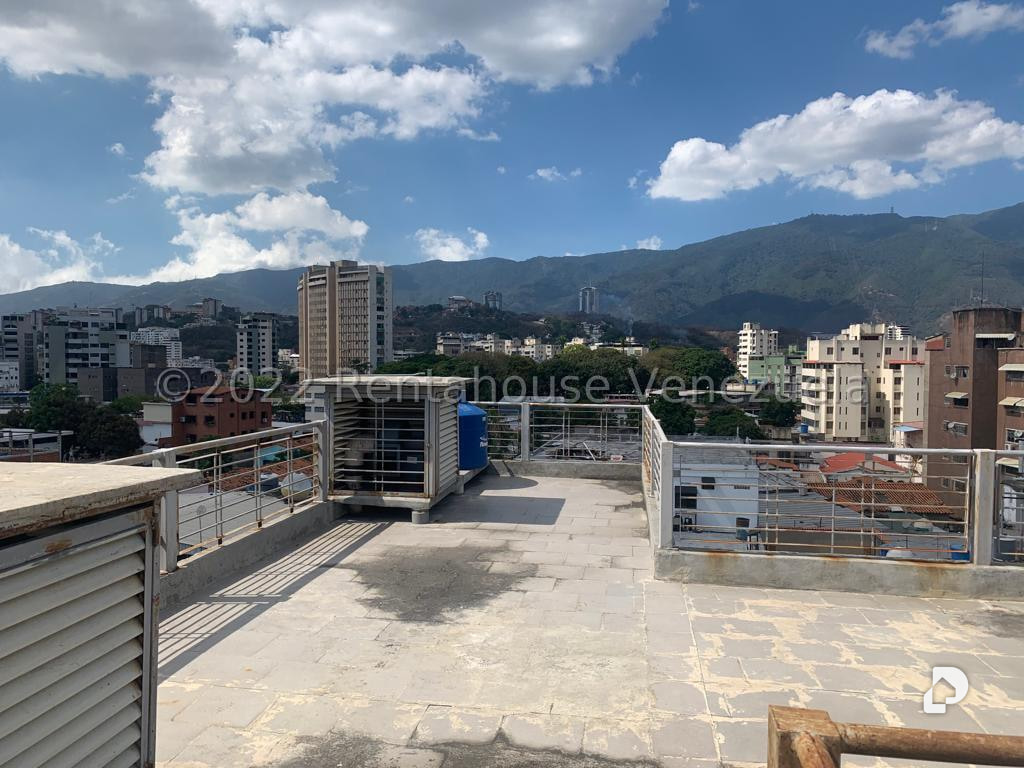Edificio en Los Rosales, Caracas