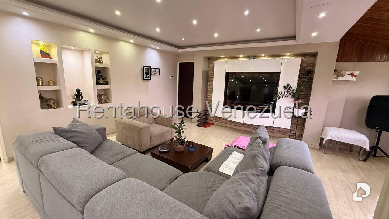 Apartamento en San Bernardino, Caracas – 3