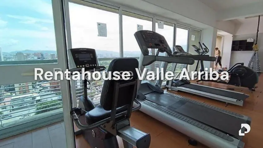 Apartamento en Santa Eduvigis, Caracas – 24