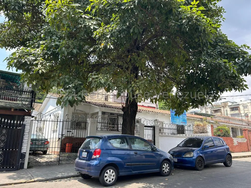 Local comercial en Cementerio, Caracas - 1