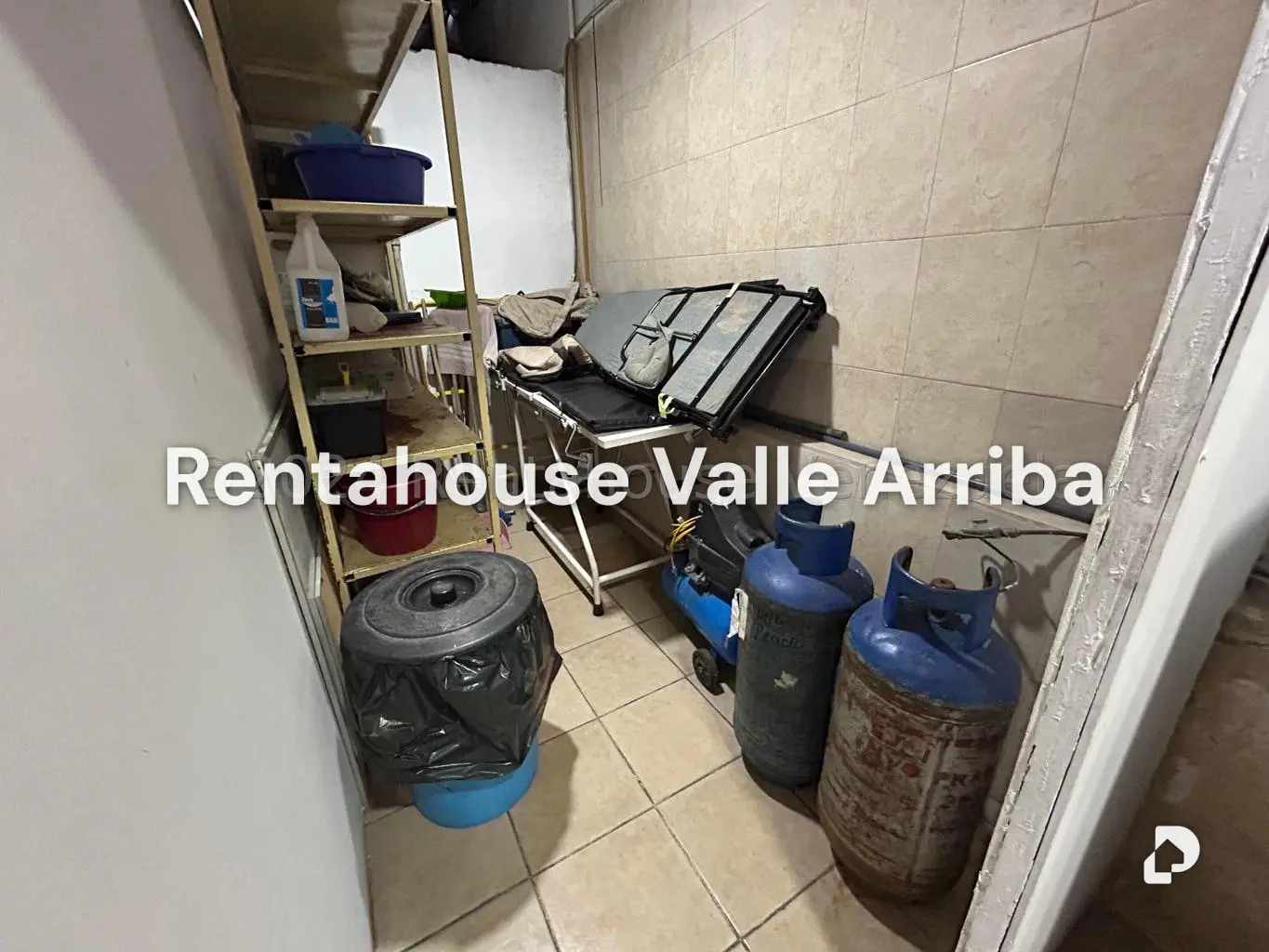 Local comercial en Cementerio, Caracas – 28