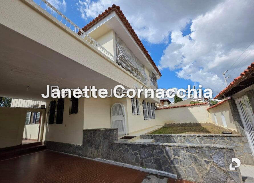 Casa en Macaracuay, Caracas – 29