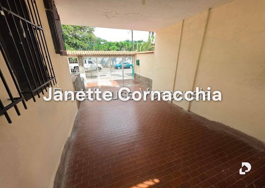 Casa en Macaracuay, Caracas – 28
