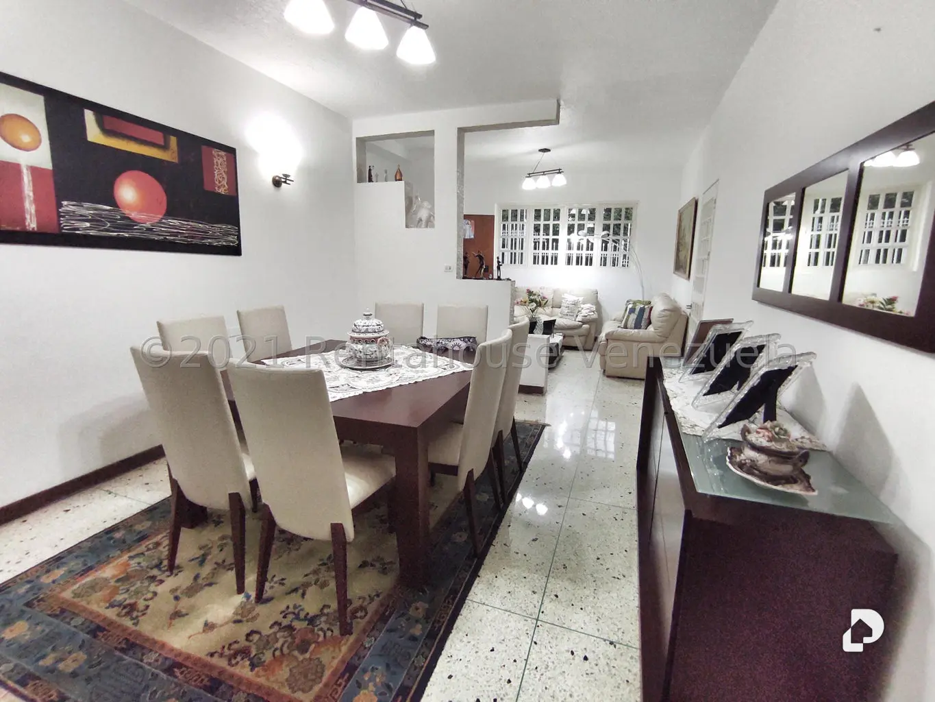 Casa en Santa Paula, Caracas – 8