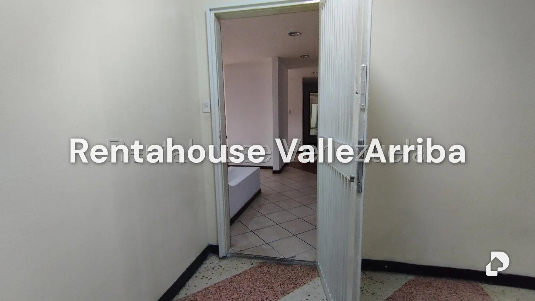 Apartamento en Altamira, Caracas – 2